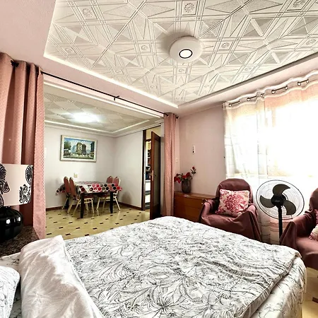 Casa Carlos De *